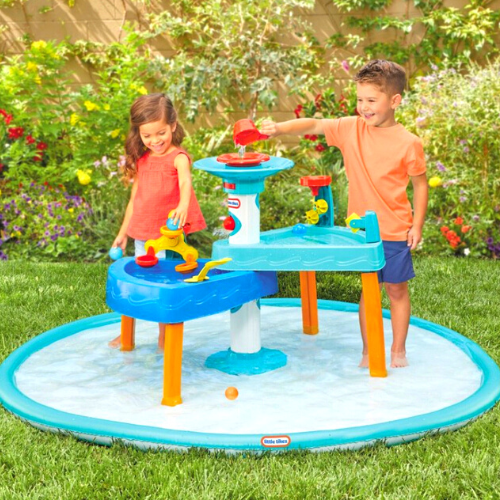 toddler water table and splash pad